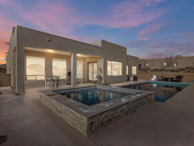 Contemporary Home For Sale In Rio Rancho, NM